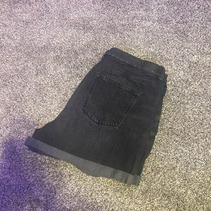American Eagle Curvy Mom Shorts